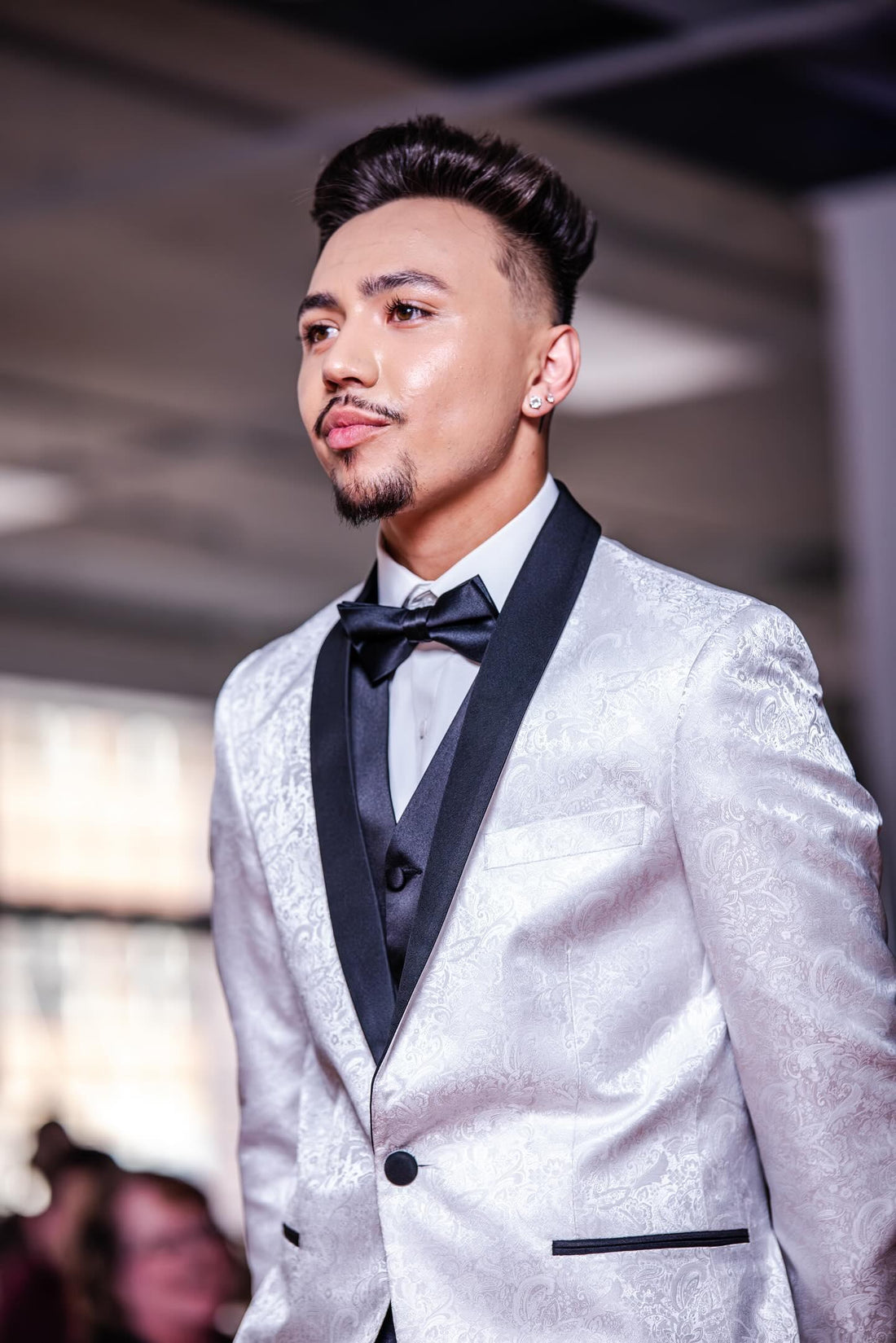 Prom Formalwear & Accessories