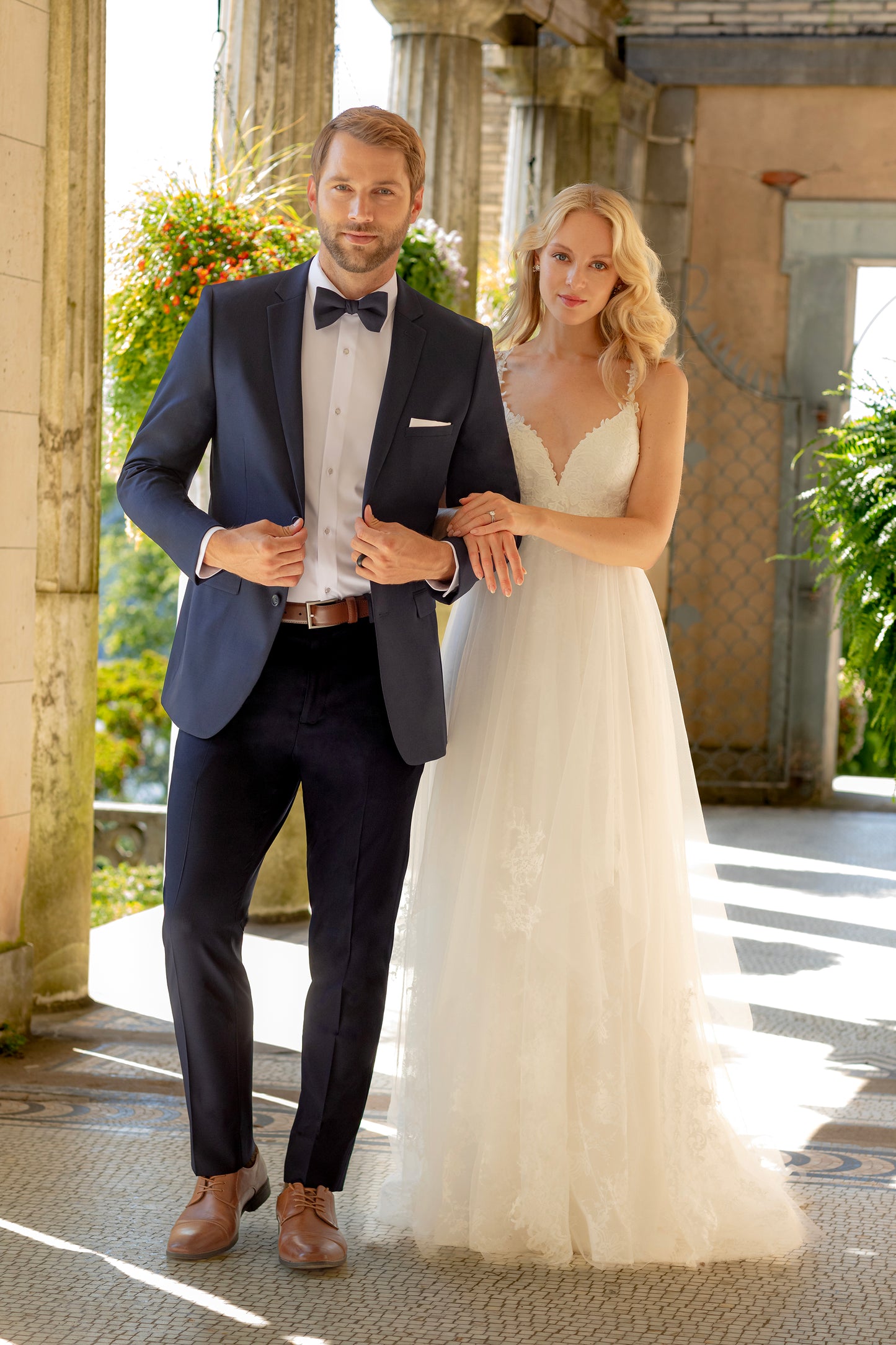 "The Dawson" Men's Slim Fit Navy Blue 3 Piece Suit
