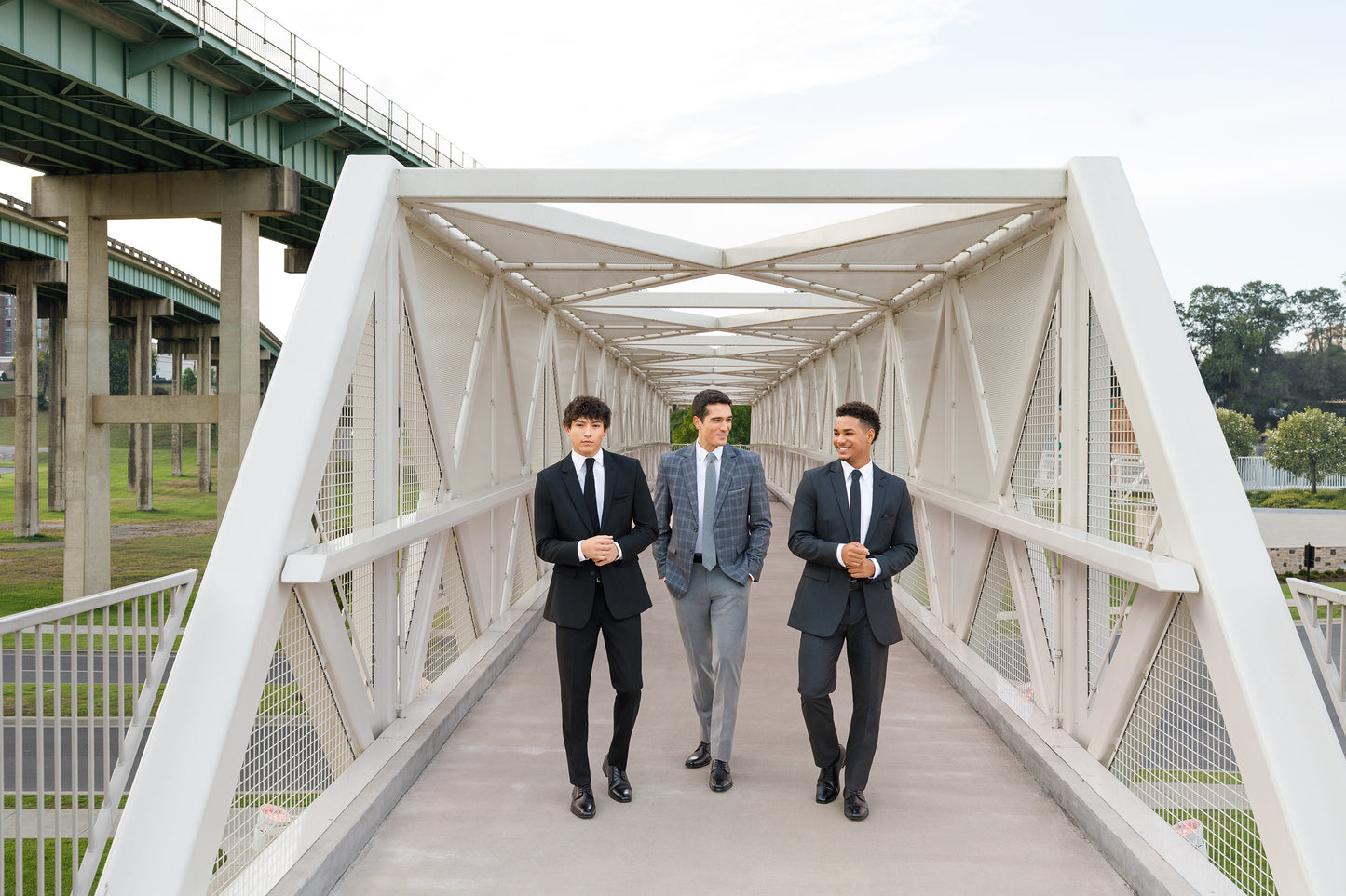 "The Metro" Men's Slim Fit Black 3 Piece Suit