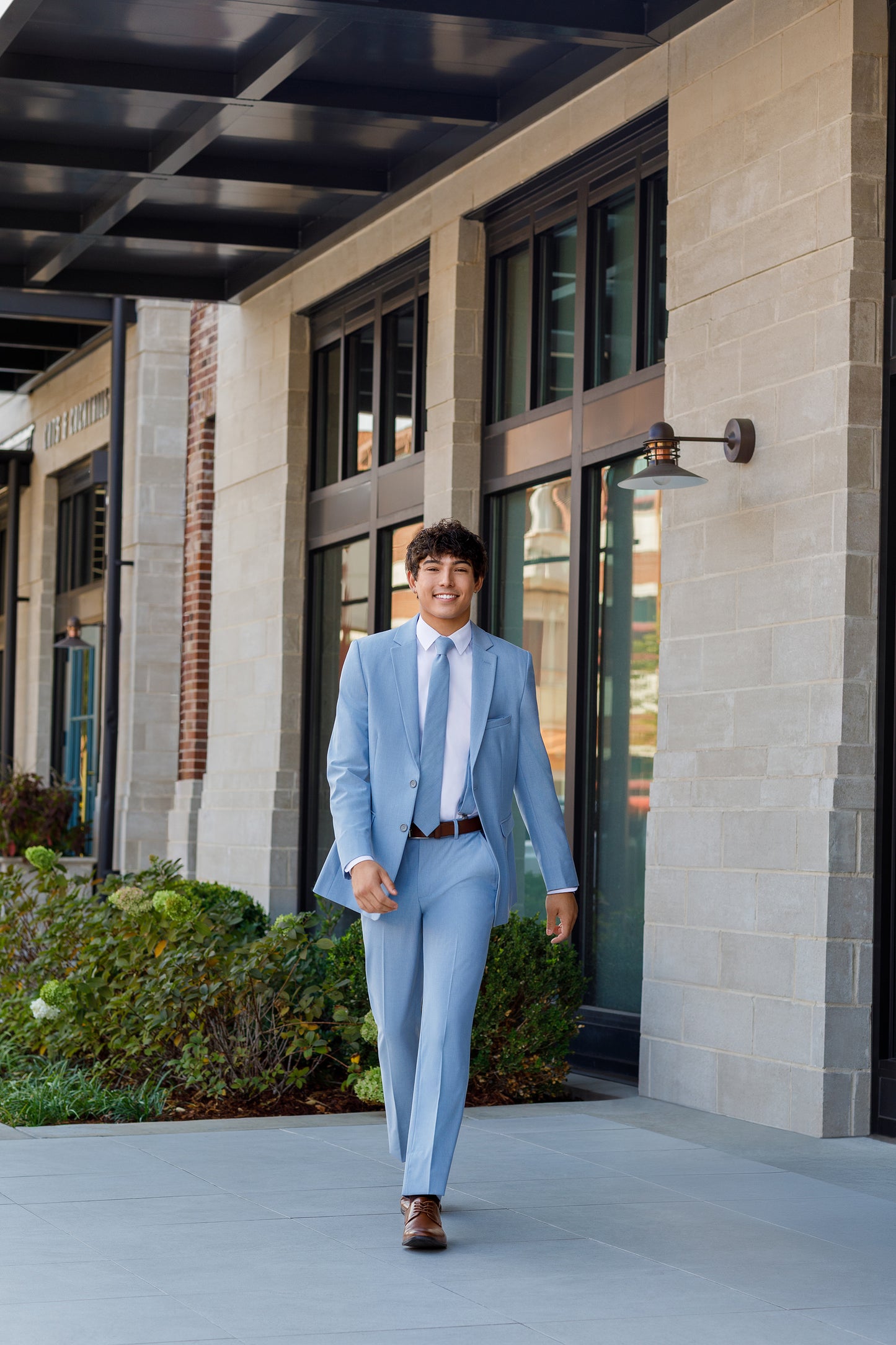 "The Metro" Men's Slim Fit Cornflower 3 Piece Suit